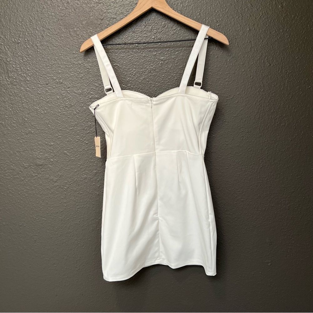 Revolve, Superdown, Savanah Square Trim Corset Dr… - image 5